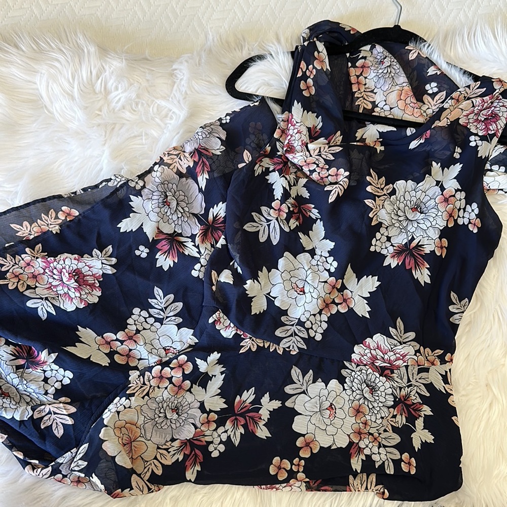 Robert Louis Dress - dark blue with floral print - size M